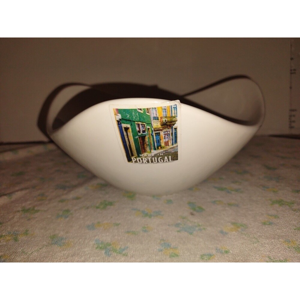 White Curved Porcelain Fingerbowl Made In Portugal